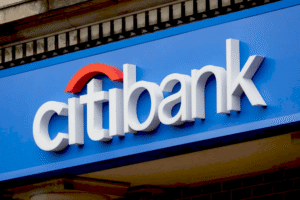 Зображення преміум-картки Strata Elite від Citigroup