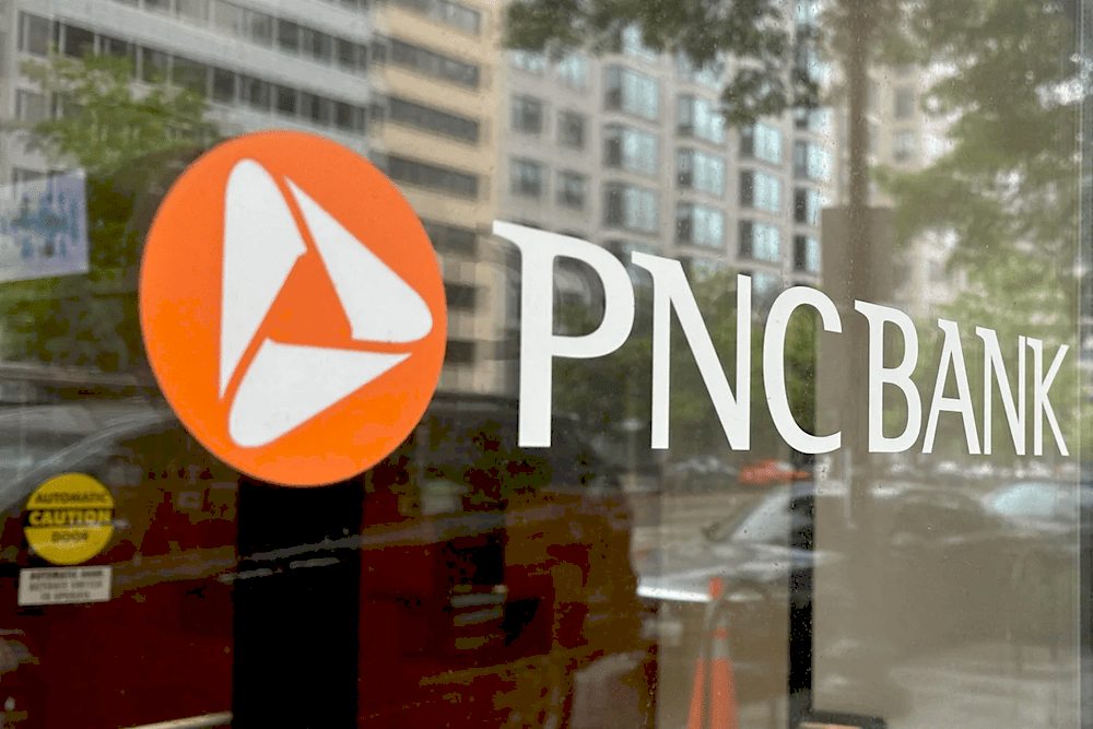 Співпраця Coinbase і PNC у криптовалютному секторі