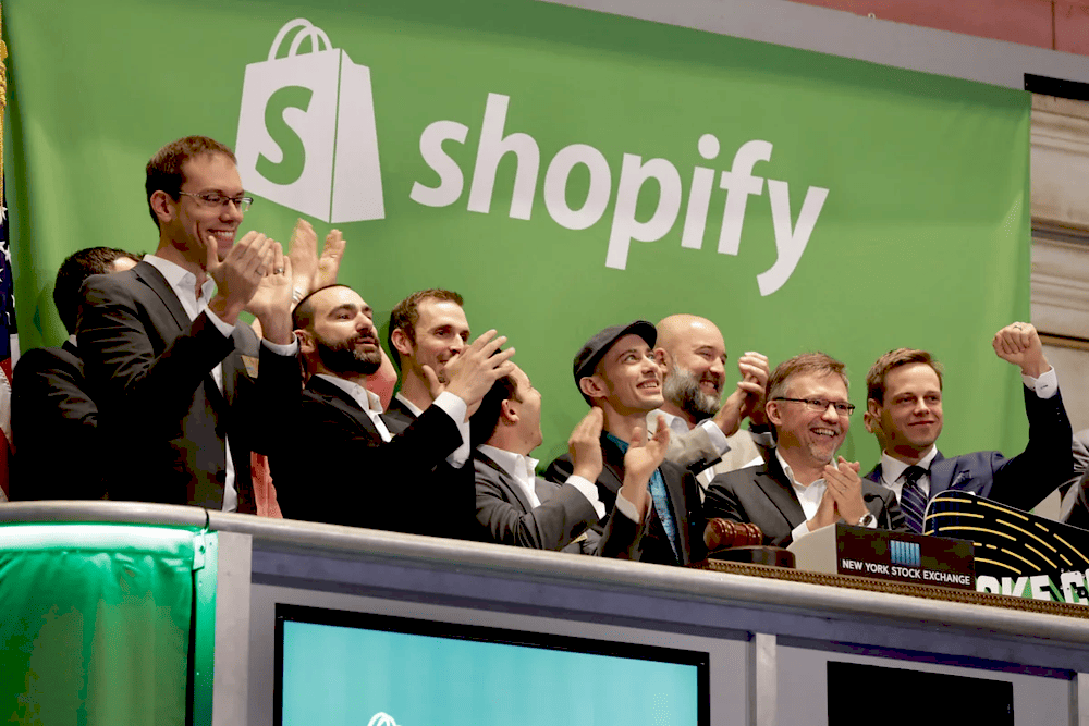 Графік фінансових результатів Shopify