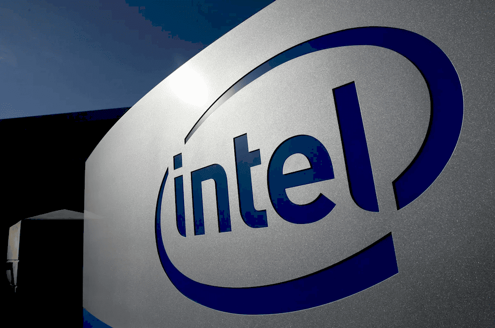 Президент США Трамп та компанія Intel