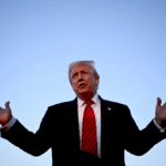 Дональд Трамп анонсує нові тарифи