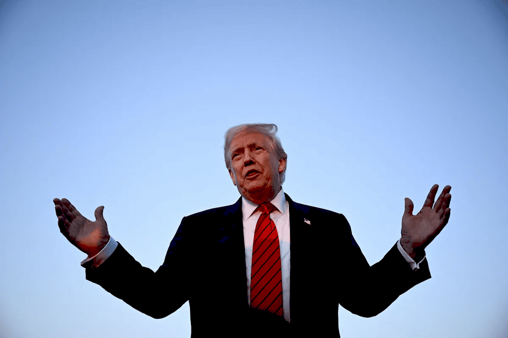 Дональд Трамп анонсує нові тарифи