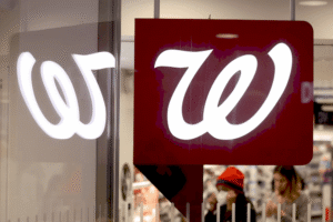 Приватизація Walgreens після угоди з Sycamore Partners