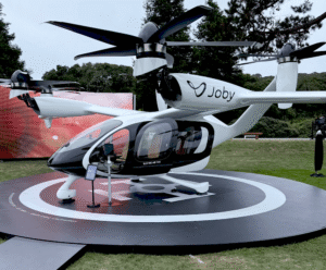 Joby Aviation та Uber співпрацюють для нових авіаційних послуг