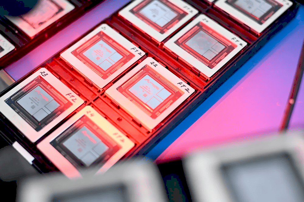 Кастомні AI чіпи Amazon