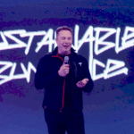 Ілон Маск під час голосування акціонерів Tesla