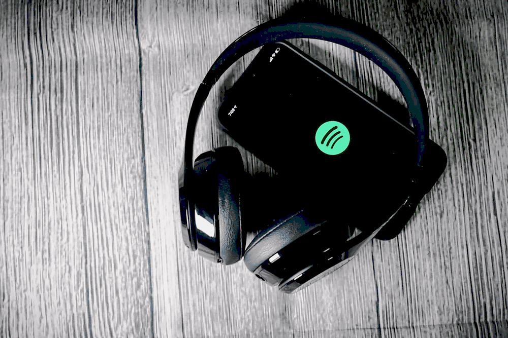 Графік прибутків Spotify