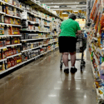 Споживчий настрій у США впав до трирічного мінімуму