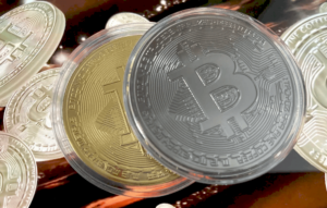 Графік зниження ціни Bitcoin