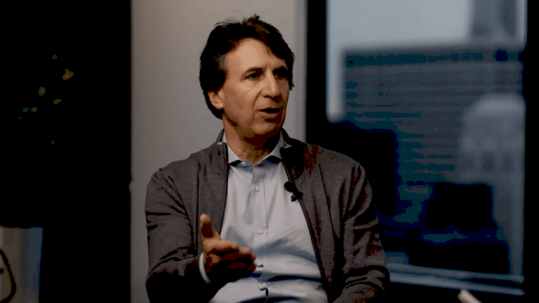 Інвестиції в компанії даних-центрів