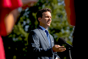 Зображення Федеральної резервної системи та зниження ставок