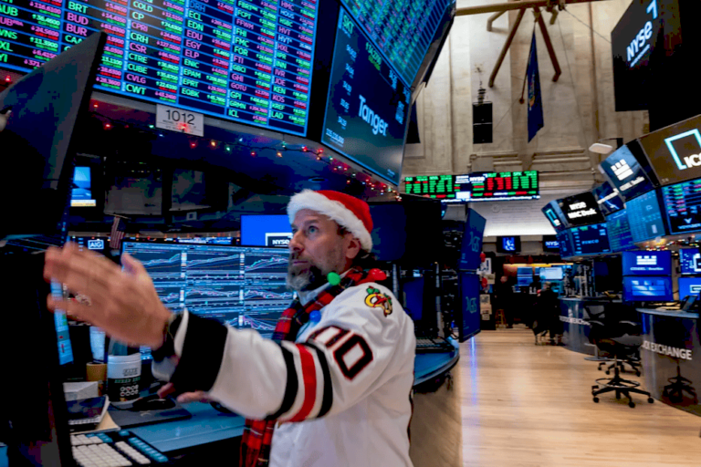 Фондові ринки США зниження акцій