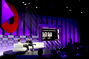 Графіка пропозиції Paramount за Warner Bros.