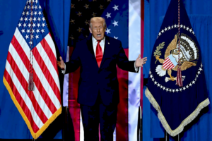 Президент Трамп на мітингу