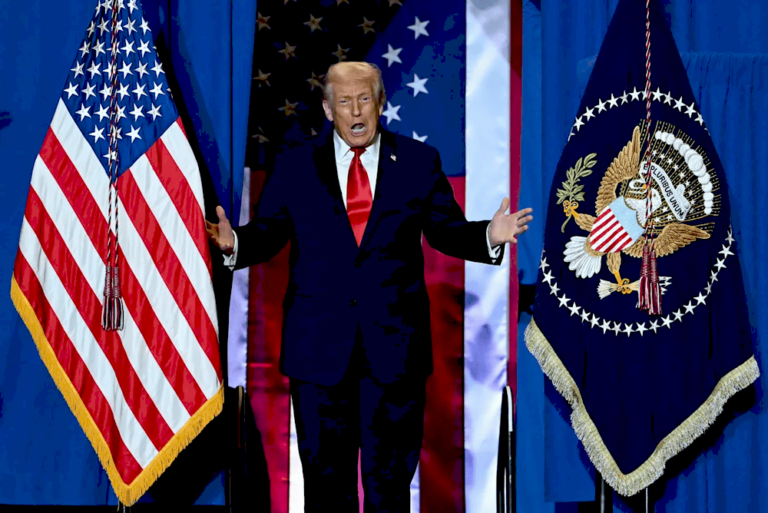 Президент Трамп на мітингу