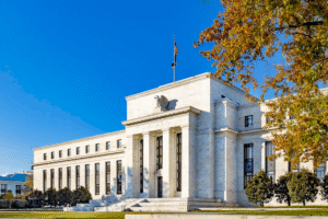 Ф'ючерси на акції США на фоні фінансових графіків