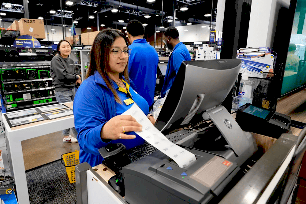 Вакансії на ринку праці в жовтні 2023