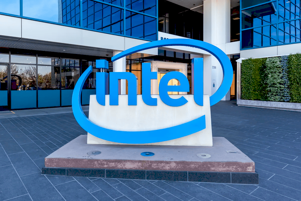 Акції Intel зросли на 86%